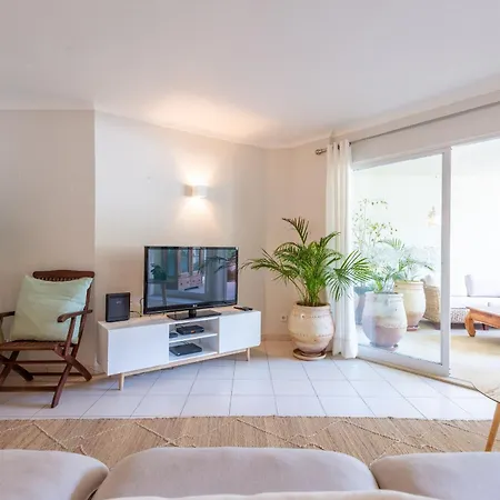 Jardins Do Golfe At Apartamento *